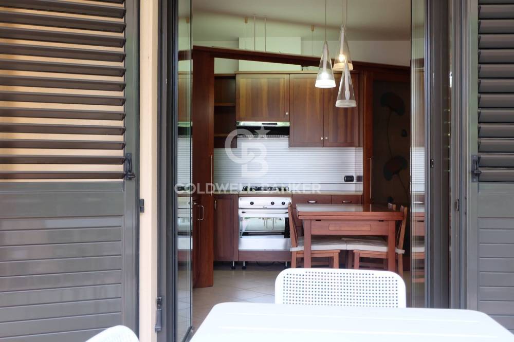 appartamento in vendita a Rimini in zona Marina Centro