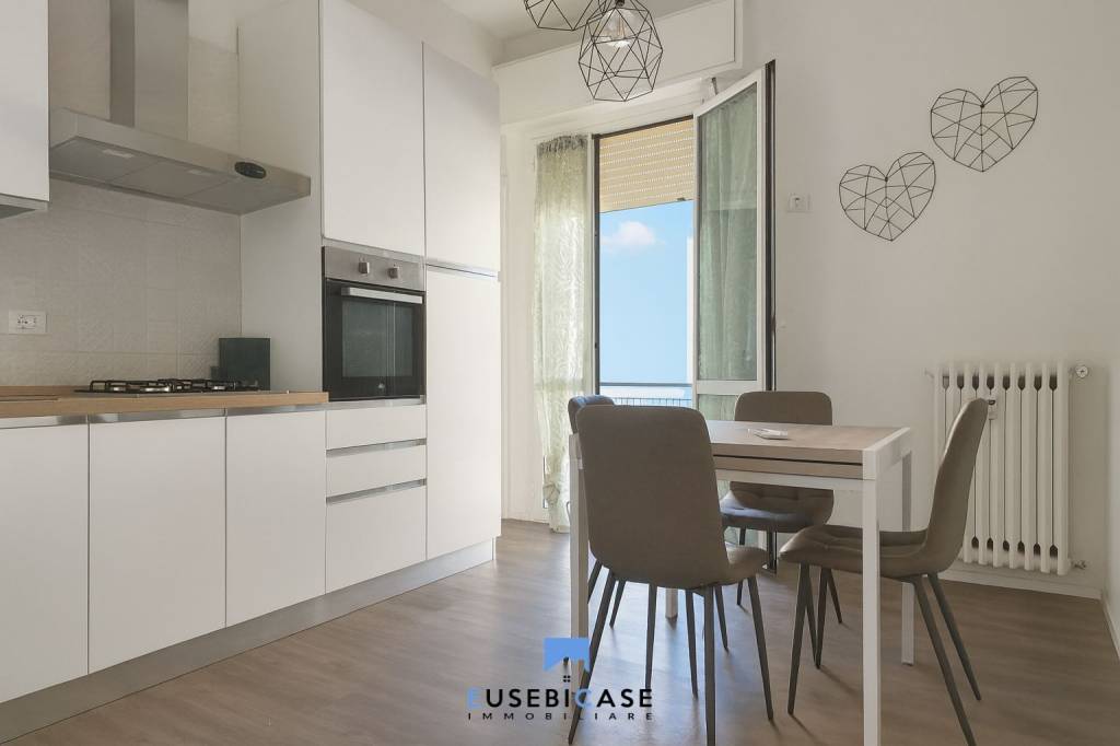 appartamento in vendita a Rimini in zona Miramare di Rimini