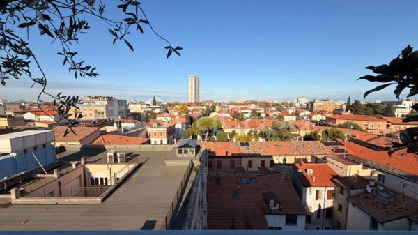 appartamento in vendita a Rimini in zona Centro Storico