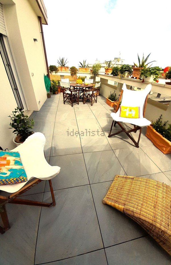 appartamento in vendita a Rimini in zona Marina Centro