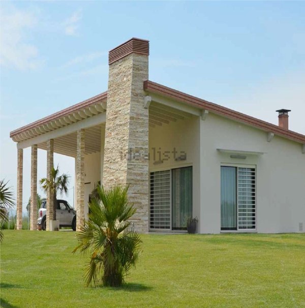 casa indipendente in vendita a Rimini