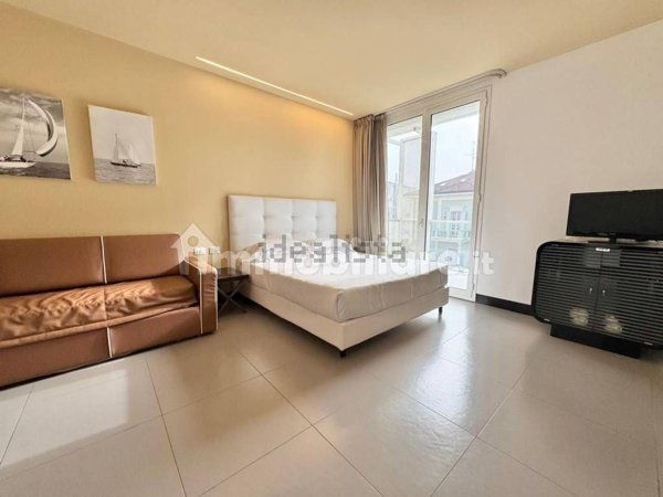 appartamento in vendita a Rimini in zona Viserbella