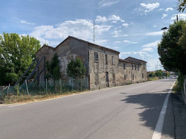 casa indipendente in vendita a Rimini