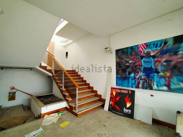 negozio in vendita a Rimini