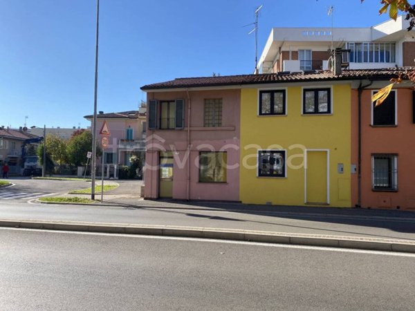 negozio in vendita a Rimini