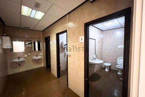 ufficio in vendita a Rimini in zona Colonnella