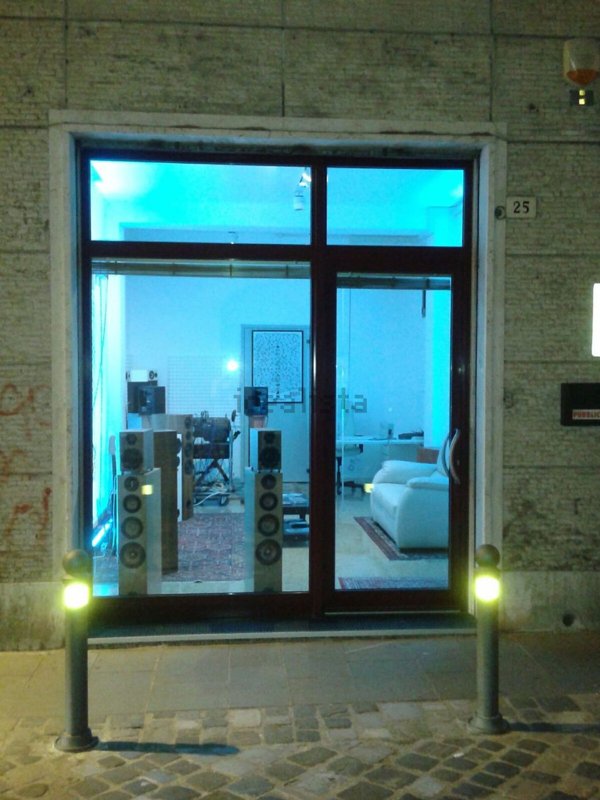 negozio in vendita a Rimini in zona Centro Storico