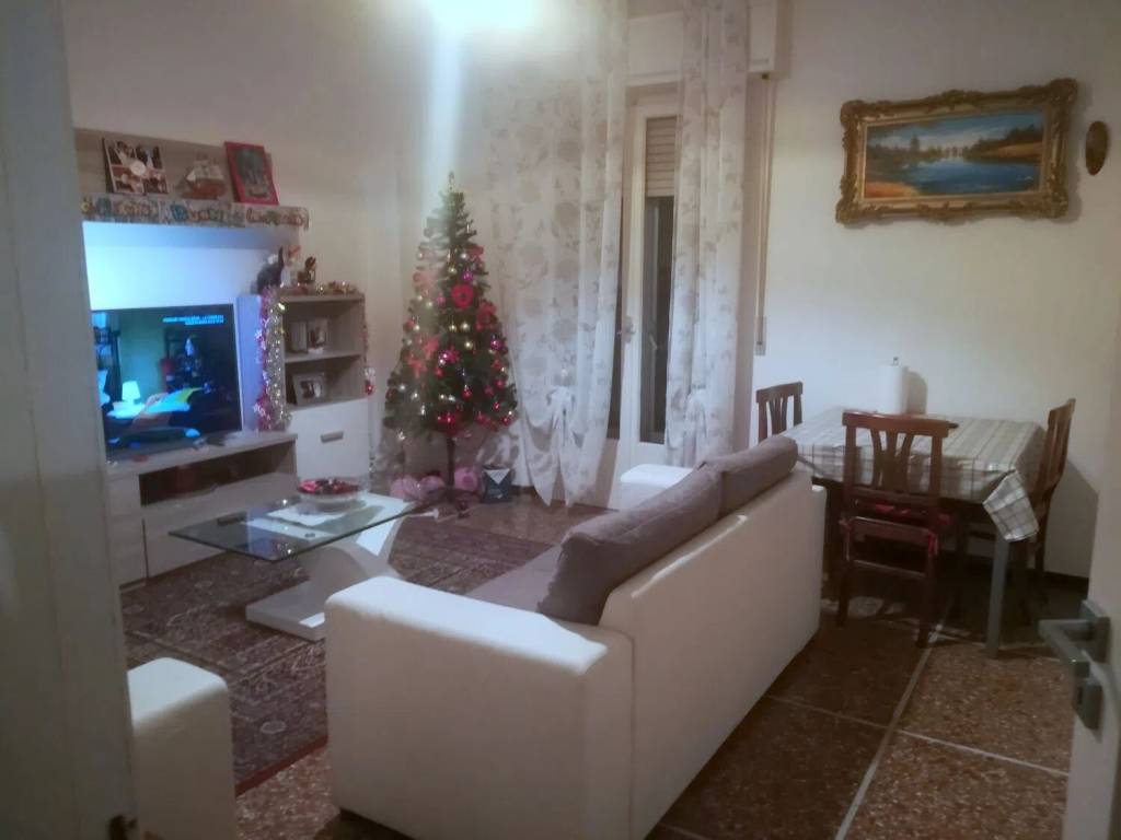 appartamento in vendita a Rimini in zona Marina Centro