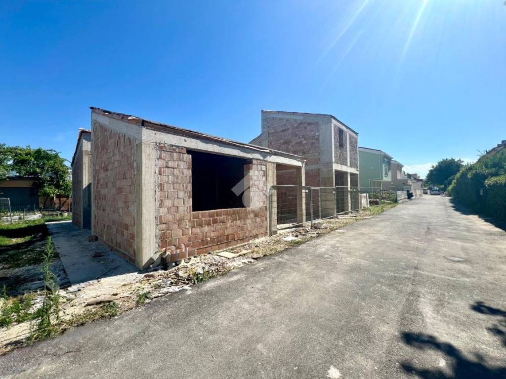 casa indipendente in vendita a Rimini