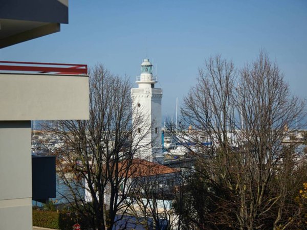 appartamento in vendita a Rimini in zona Marina Centro