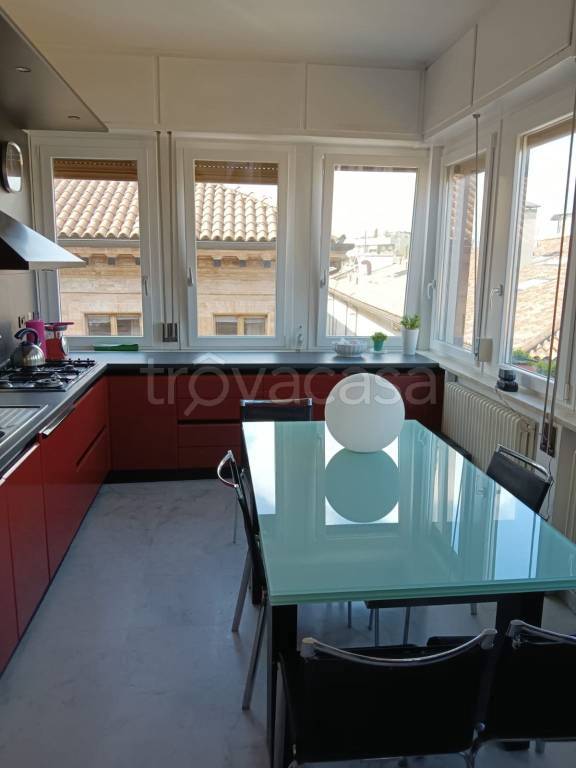 appartamento in vendita a Rimini in zona Centro Storico