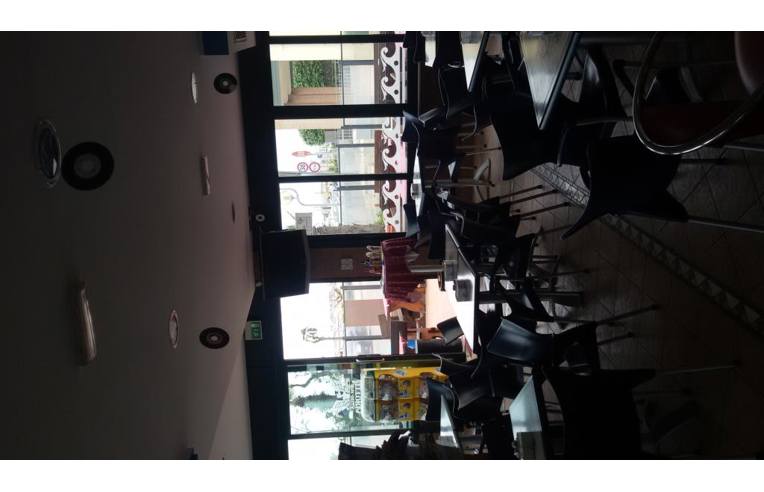 negozio in vendita a Rimini in zona Viserba