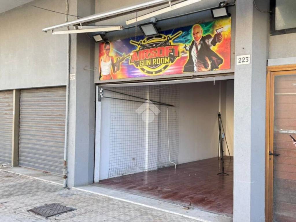 negozio in vendita a Rimini in zona Bellariva