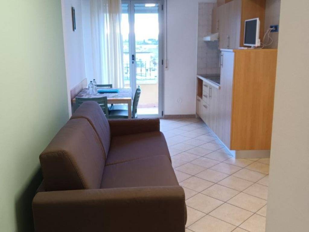 negozio in vendita a Rimini in zona Viserba