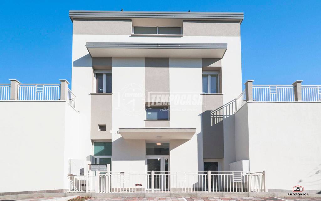 appartamento in vendita a Rimini in zona Viserba