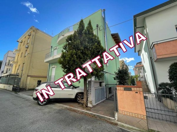 appartamento in vendita a Rimini in zona Miramare di Rimini