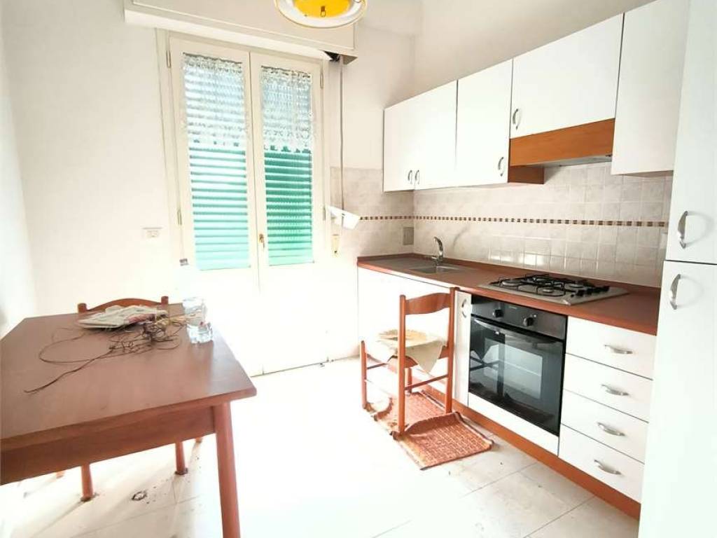 appartamento in vendita a Rimini in zona Marina Centro