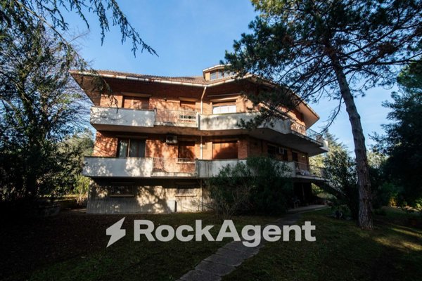 casa indipendente in vendita a Rimini