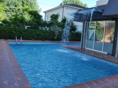 negozio in vendita a Rimini in zona Rivabella