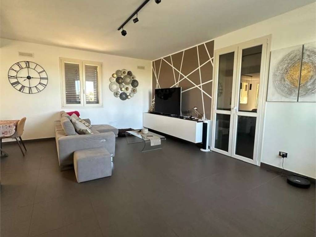 casa indipendente in vendita a Rimini in zona Viserbella