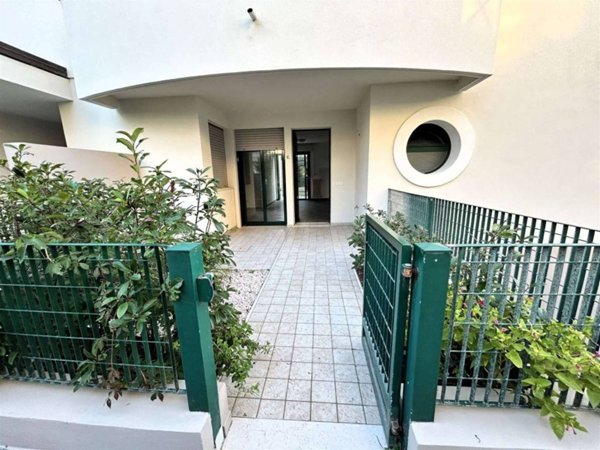 appartamento in vendita a Rimini in zona Torre Pedrera