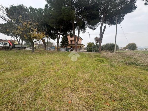 terreno edificabile in vendita a Rimini in zona Spadarolo
