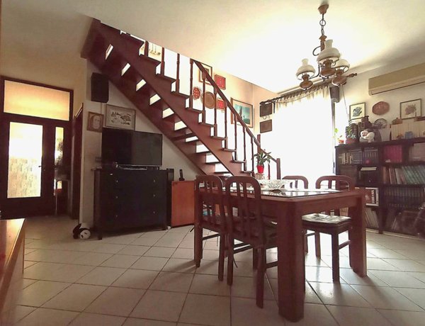 appartamento in vendita a Rimini in zona Marina Centro