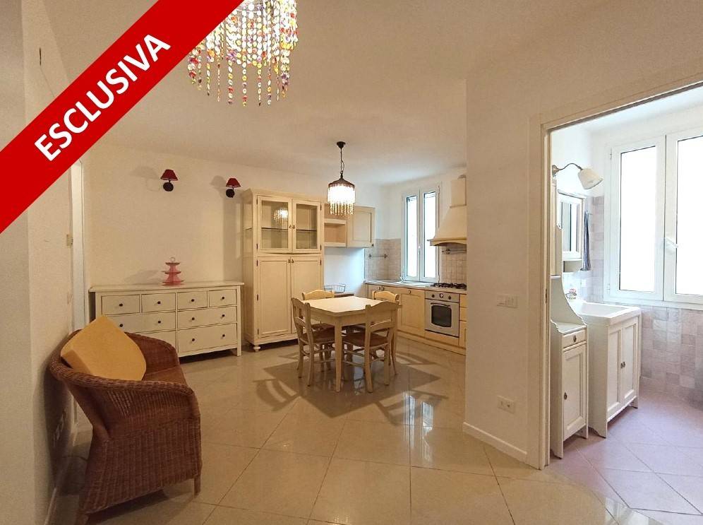 appartamento in vendita a Rimini in zona Marina Centro