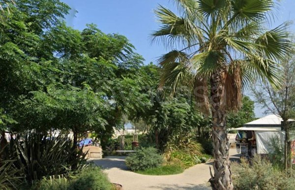 negozio in vendita a Rimini in zona Rivabella