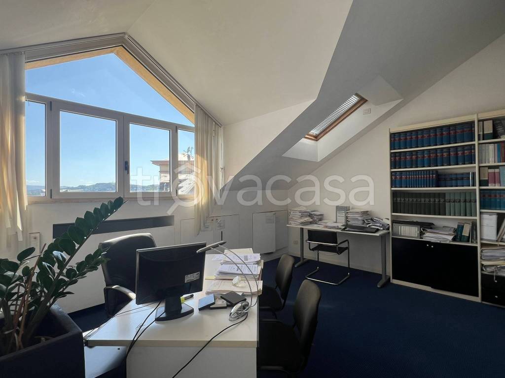 attico in vendita a Rimini in zona Colonnella