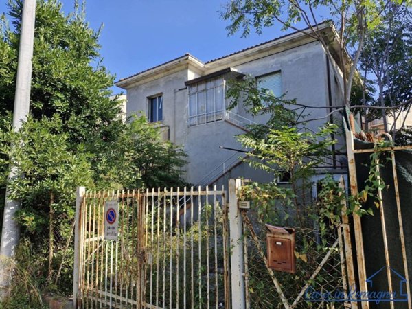 appartamento in vendita a Rimini in zona Fiera Vecchia