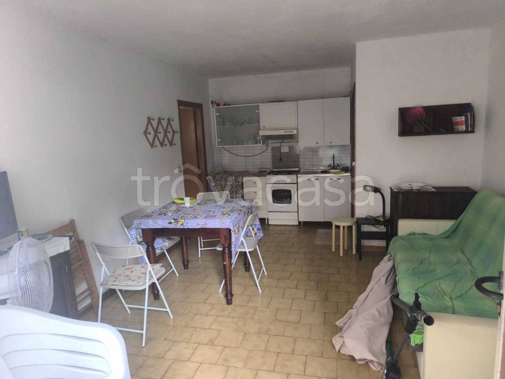casa indipendente in vendita a Rimini in zona Marebello