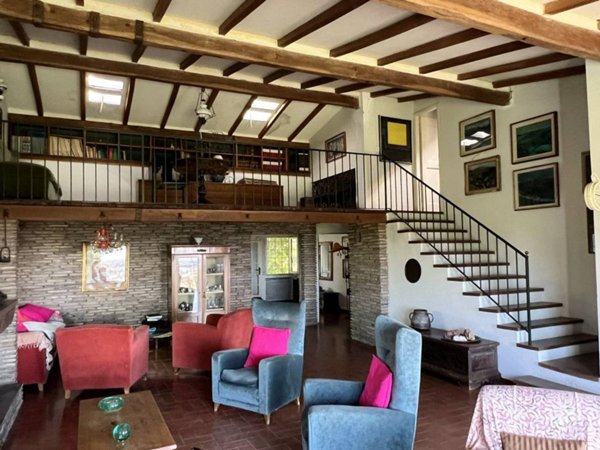 casa indipendente in vendita a Rimini in zona Corpolò