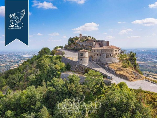 intera palazzina in vendita a Rimini in zona Marina Centro