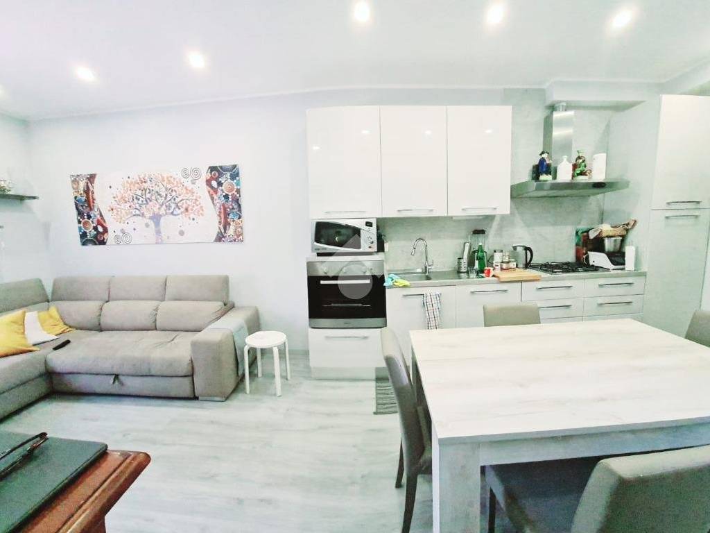 casa indipendente in vendita a Rimini in zona Viserba