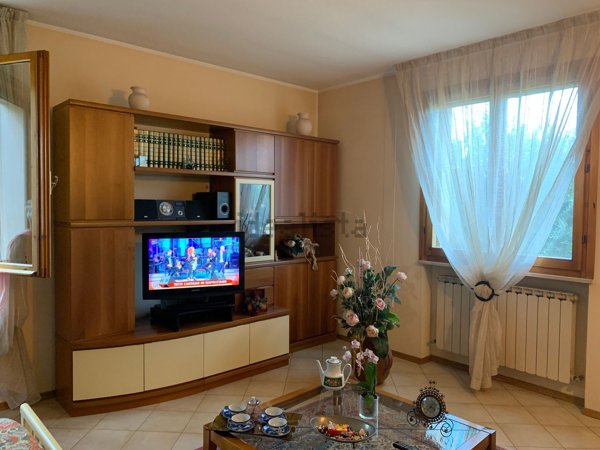 casa indipendente in vendita a Rimini in zona Spadarolo