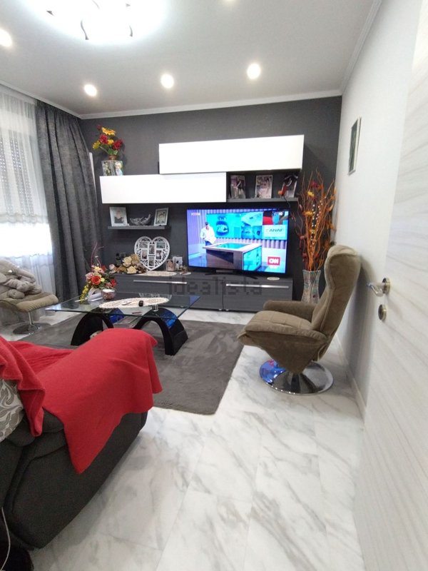 casa indipendente in vendita a Rimini