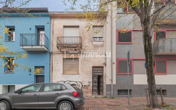 appartamento in vendita a Rimini in zona Marina Centro