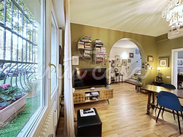 casa indipendente in vendita a Rimini in zona Borgo Mazzini