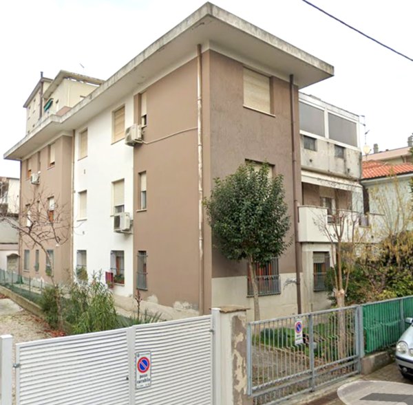 appartamento in vendita a Rimini in zona Marina Centro