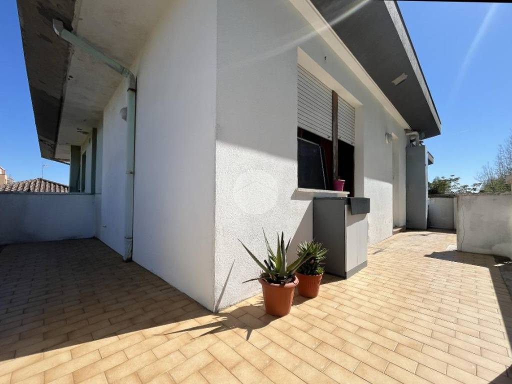 appartamento in vendita a Rimini in zona Rivabella