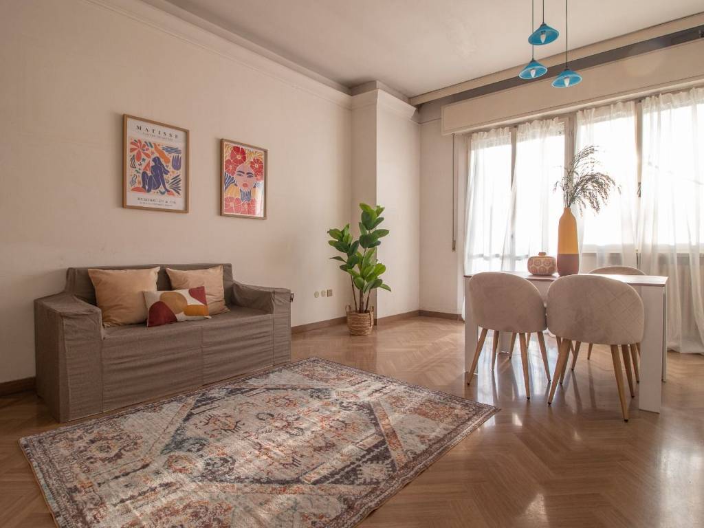 appartamento in vendita a Rimini in zona Miramare di Rimini