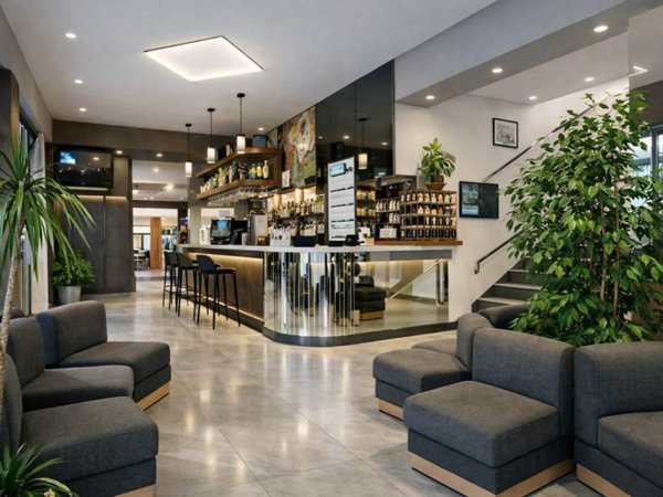 negozio in vendita a Rimini in zona Rivazzurra