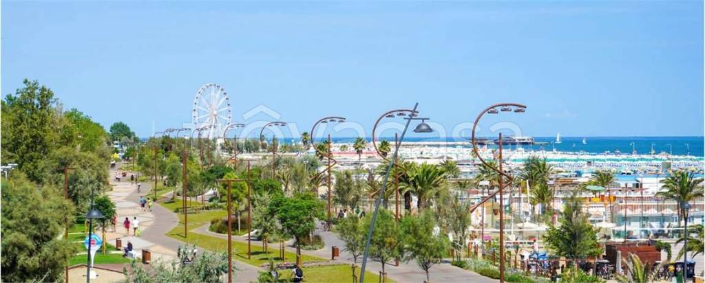 negozio in vendita a Rimini in zona Lagomaggio