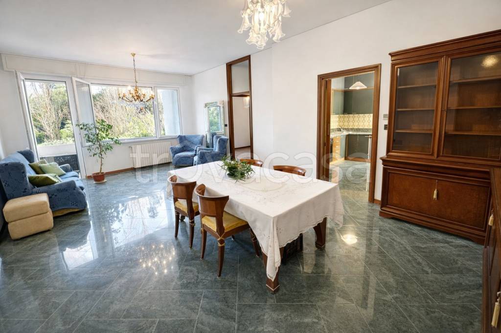 appartamento in vendita a Rimini in zona Fiera Vecchia