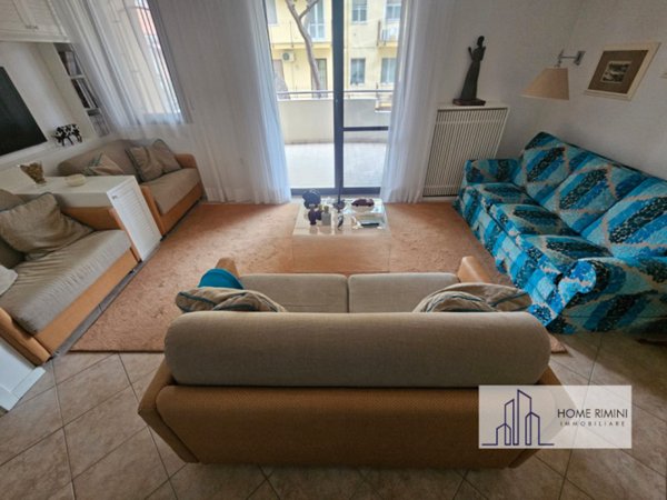 appartamento in vendita a Rimini in zona Marina Centro