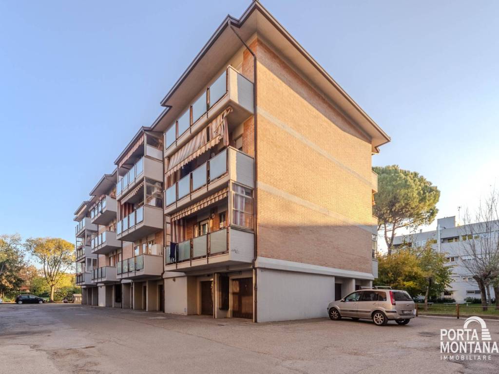 appartamento in vendita a Rimini in zona Fiera Vecchia