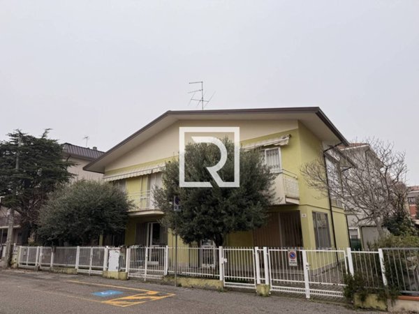 appartamento in vendita a Rimini in zona Lagomaggio