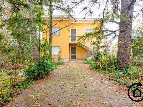 casa indipendente in vendita a Rimini in zona Santa Giustina