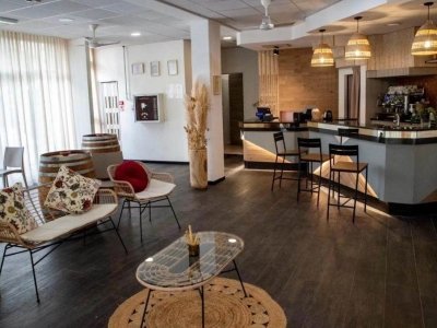 negozio in vendita a Rimini in zona Marina Centro